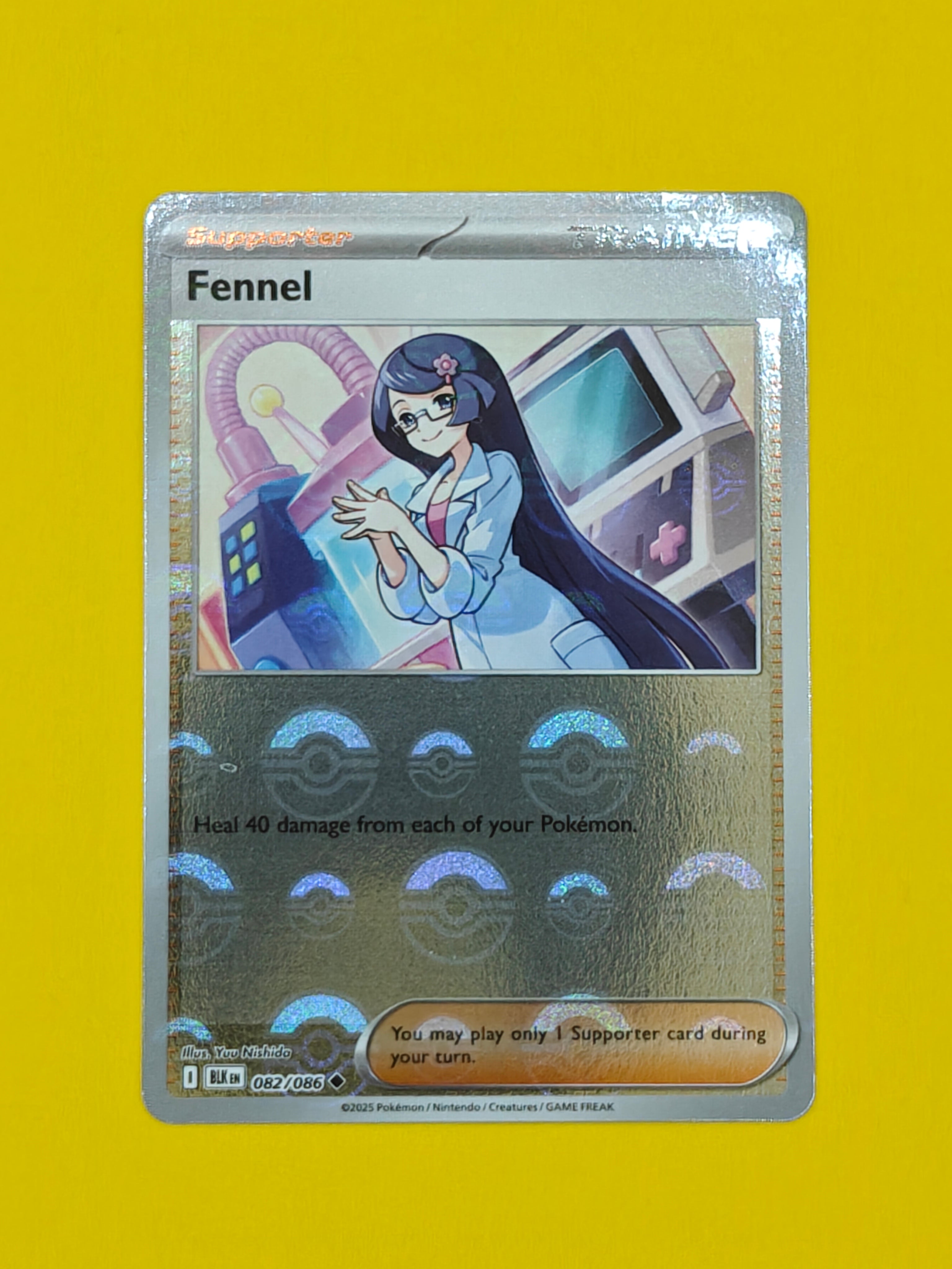 Fennel Poké Ball - Black Bolt