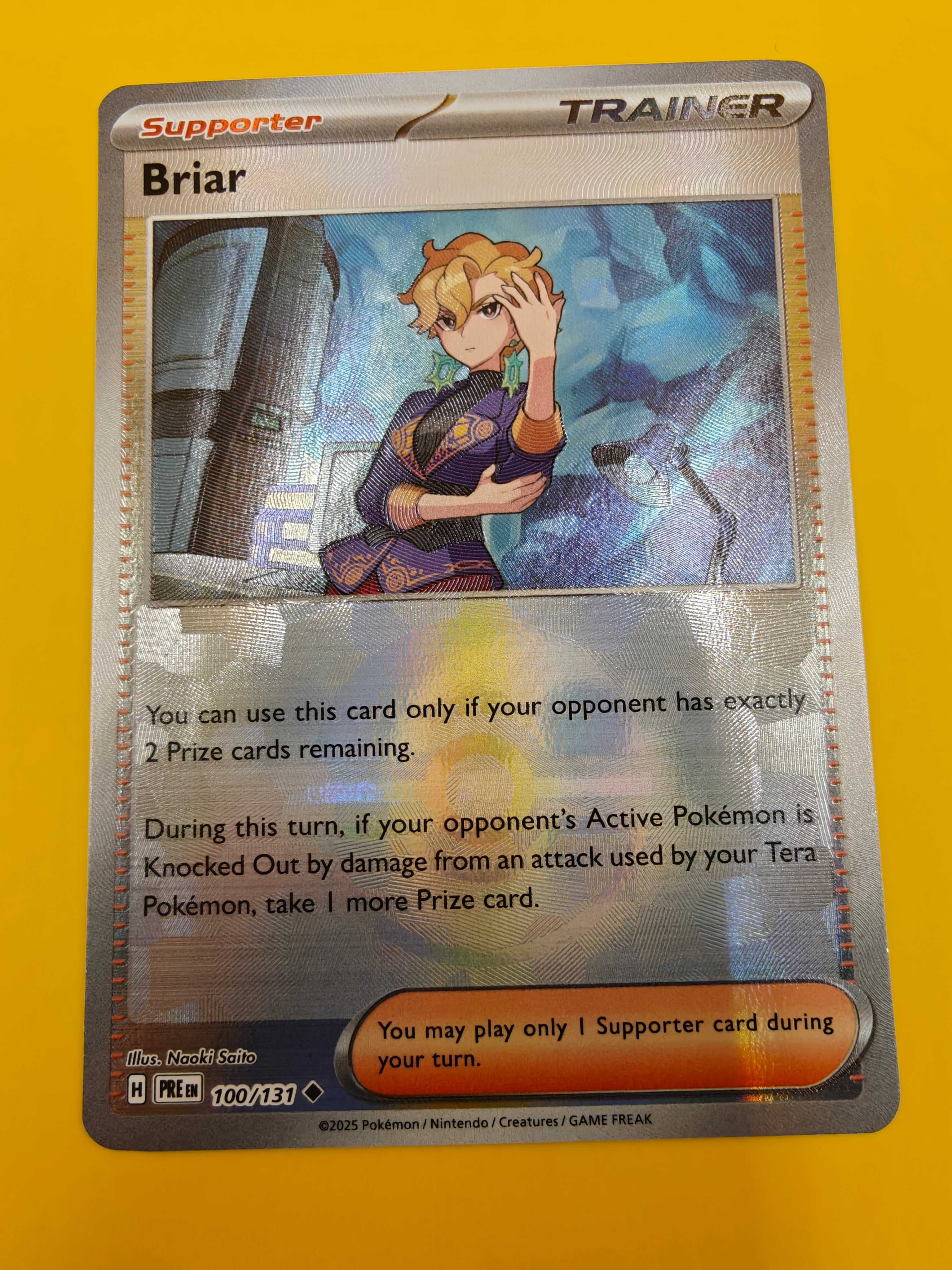Briar Poké Ball - Prismatic Evolutions