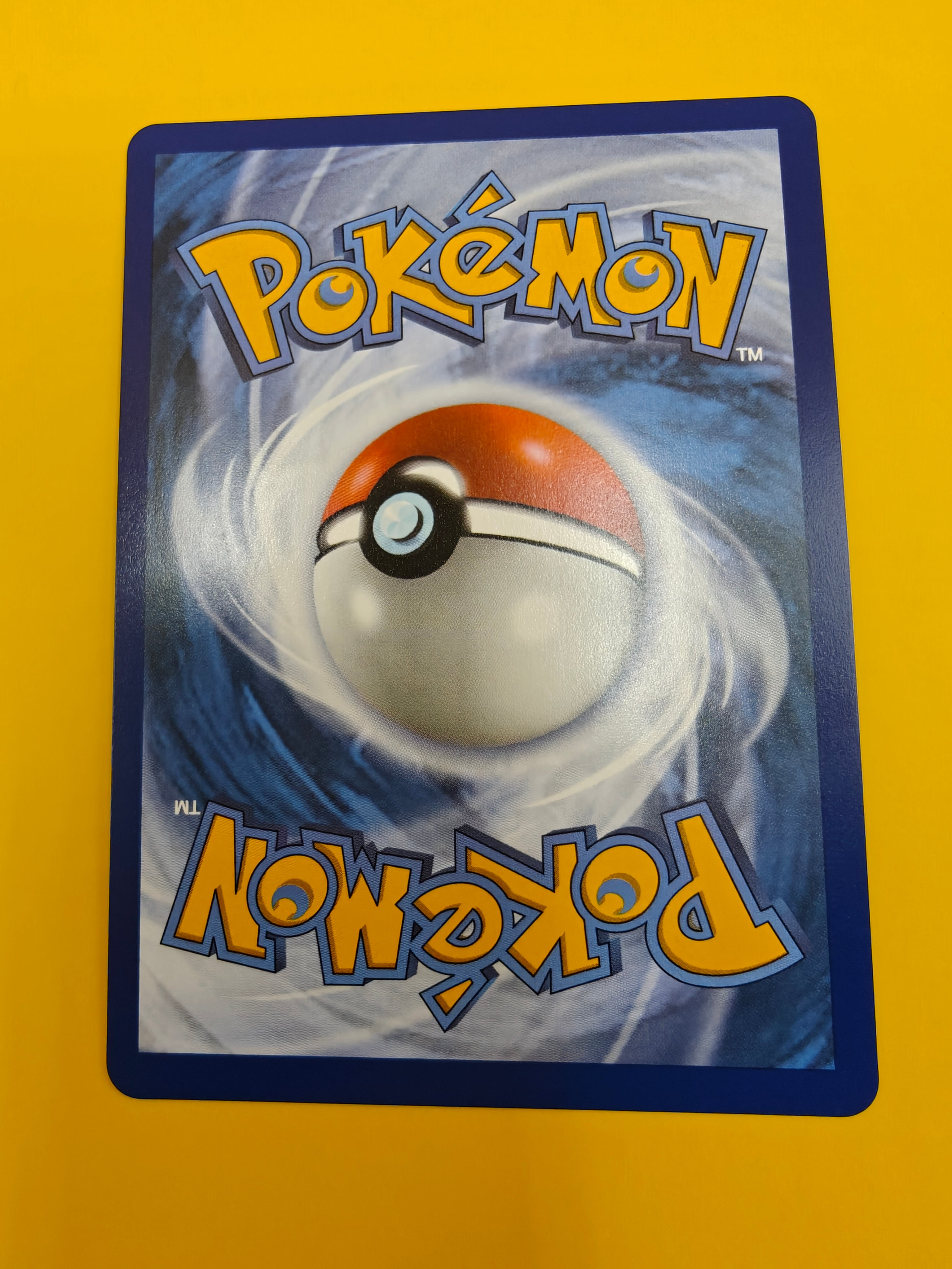 Aromatisse Master Ball - Prismatic Evolutions