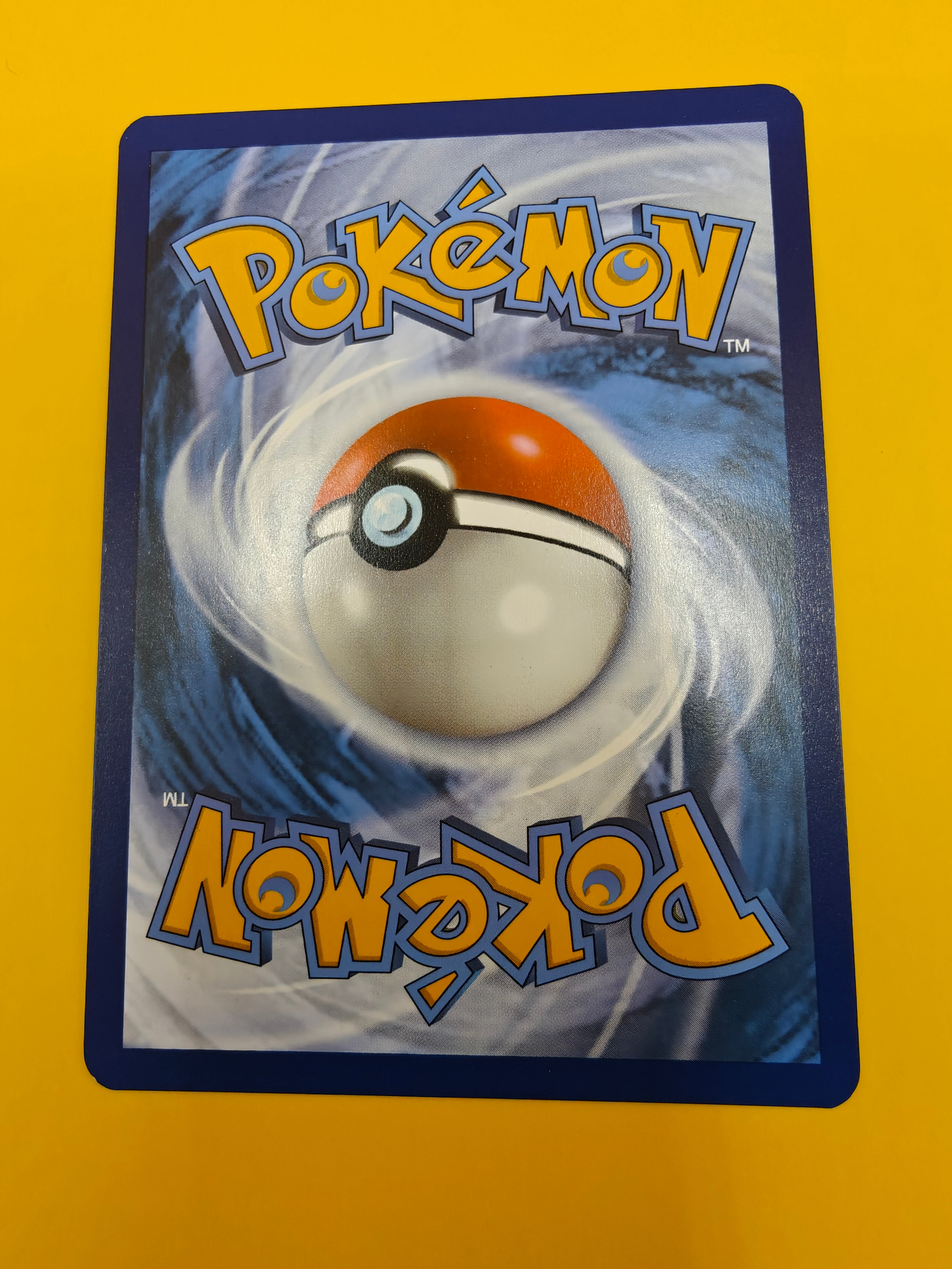 Roaring Moon Poké Ball - Prismatic Evolutions