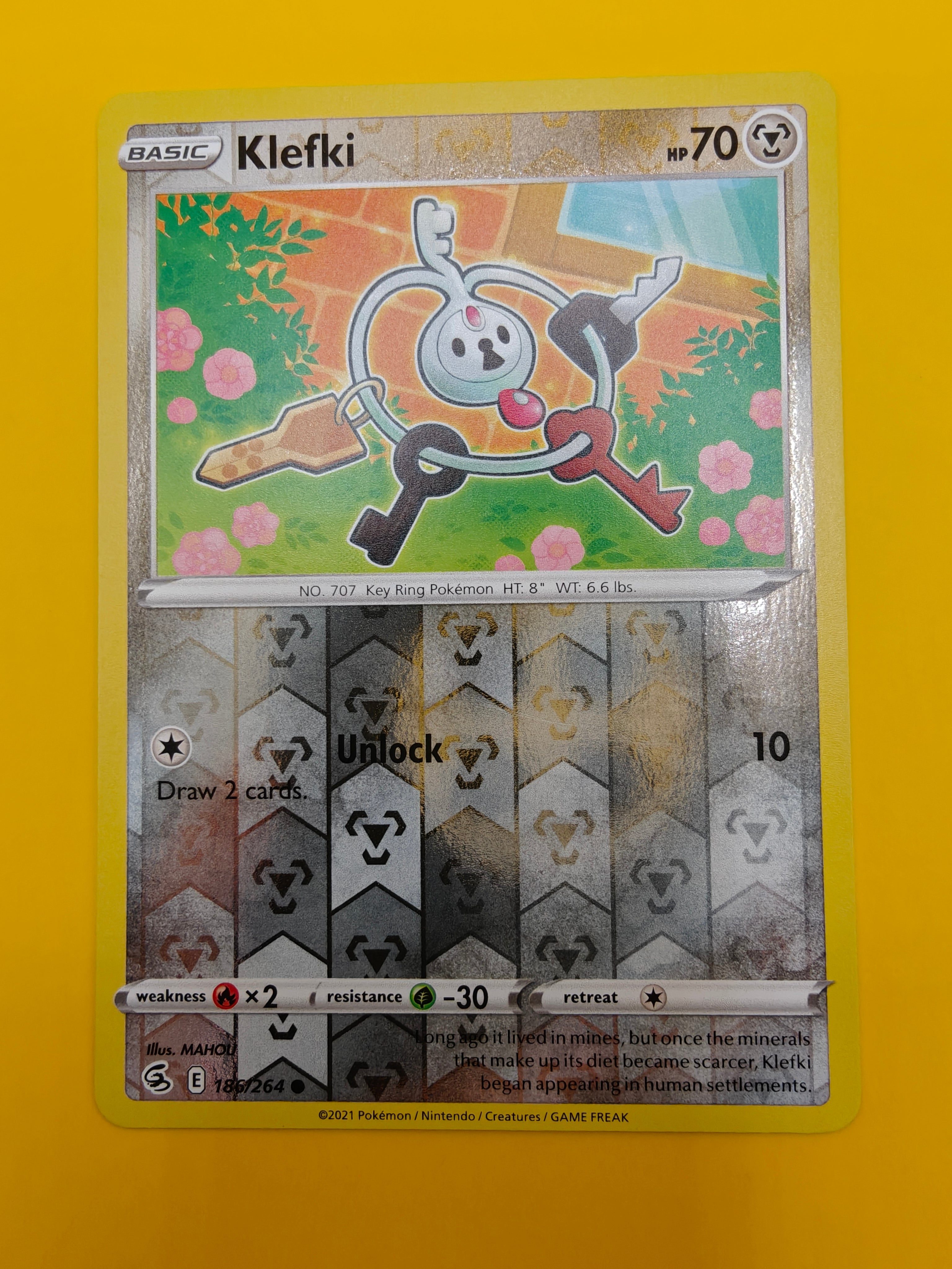 Klefki Reverse Holo - Fusion Strike