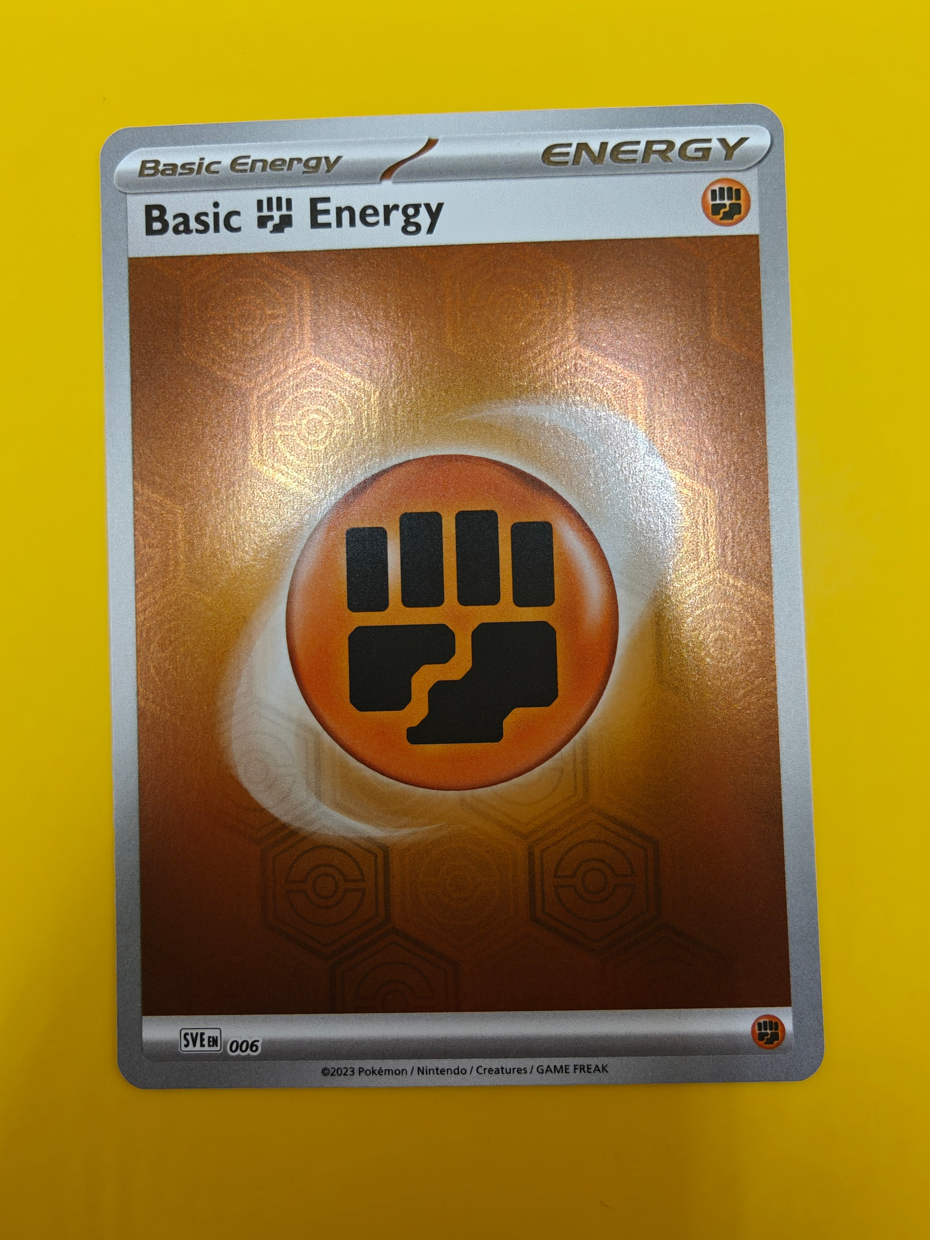 Fighting Energy Reverse Holo - Shrouded Fable