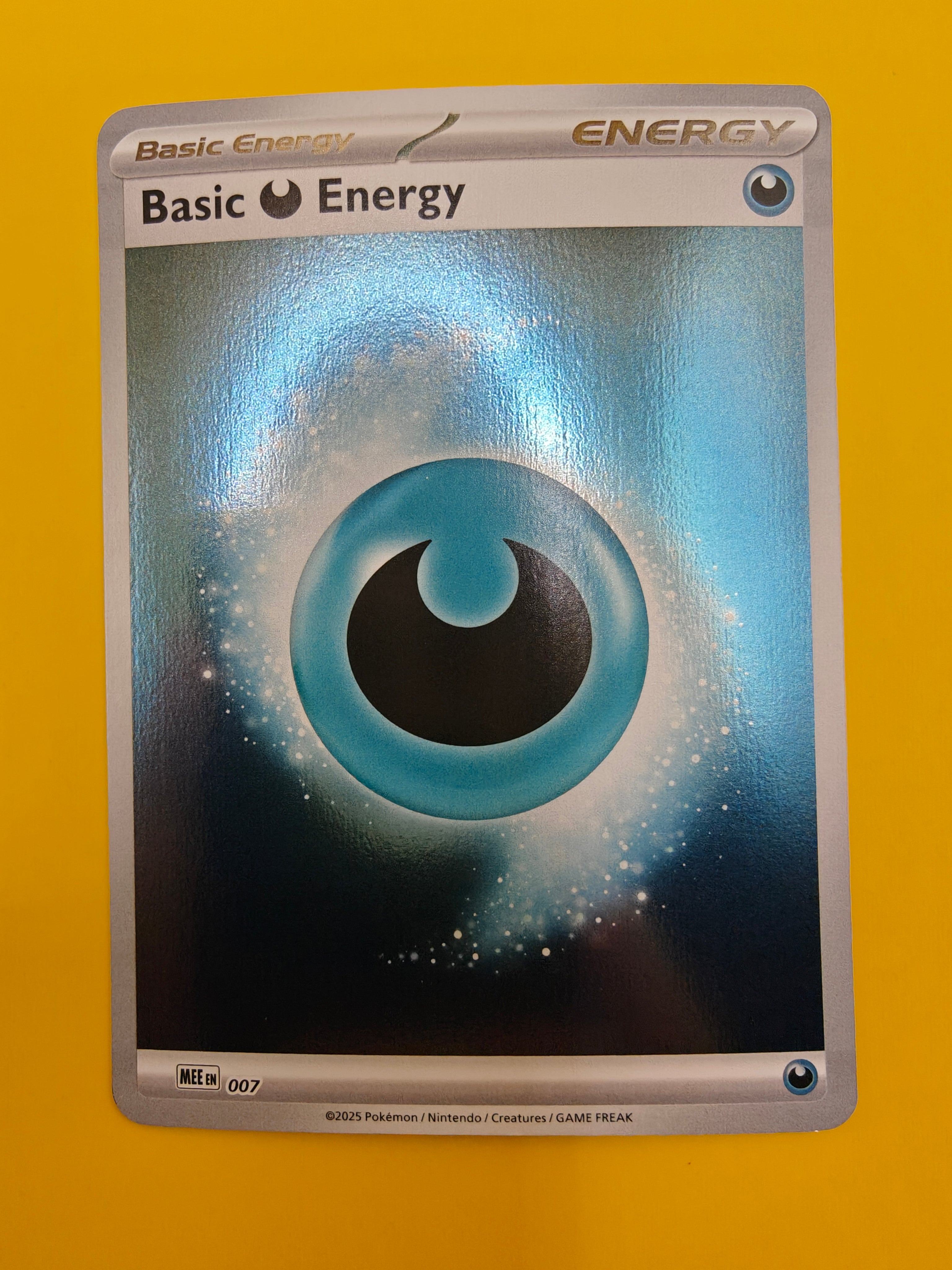 Darkness Energy Reverse Holo - Mega Evolution