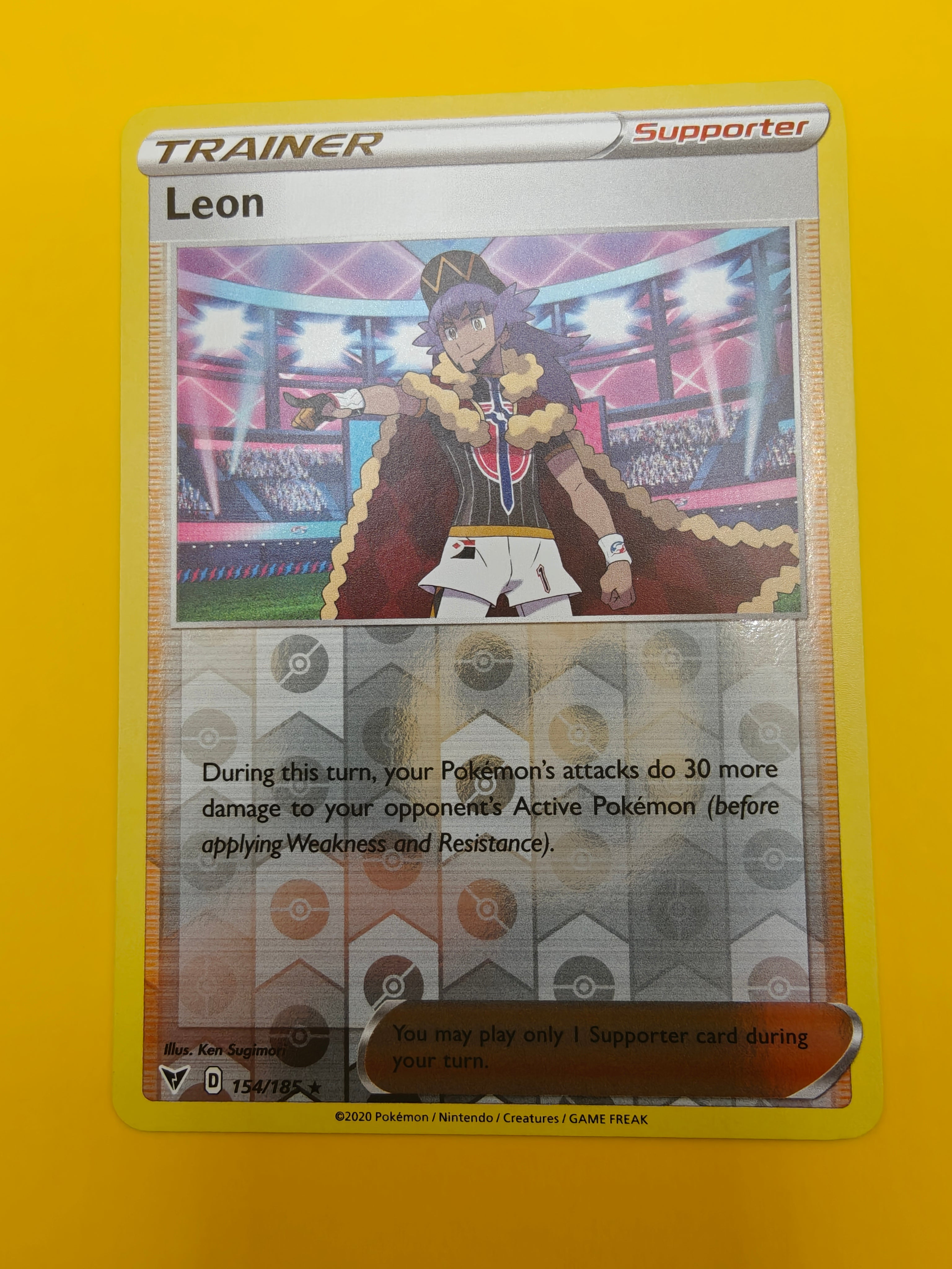 Leon Reverse Holo - Vivid Voltage